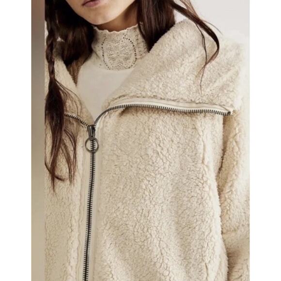 NWT Free People We The Free Raya Cozy Teddy Jacket Ivory Fleece XL - Picture 6 of 13